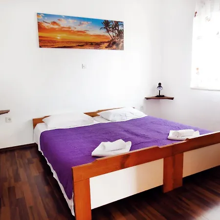 Apartment Jadro Supetar